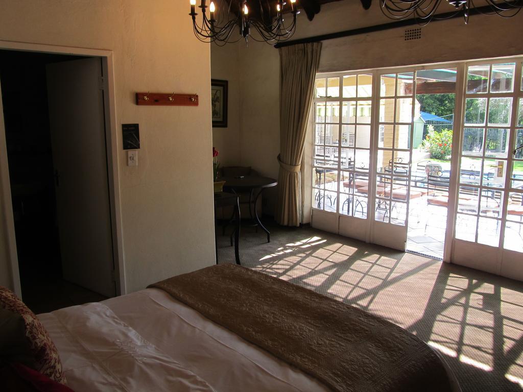 Thatchfoord Lodge Johannesburg Luaran gambar