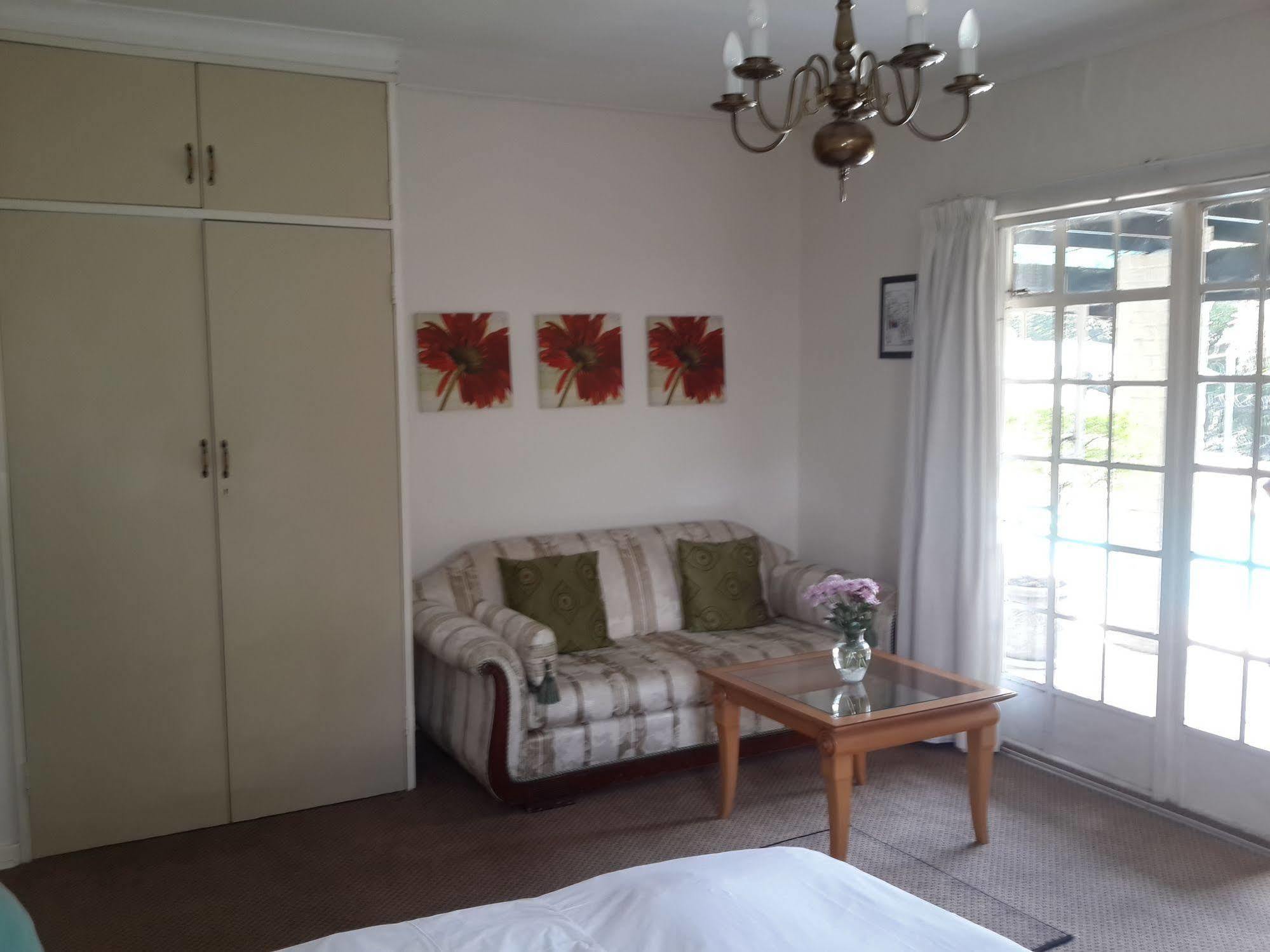 Thatchfoord Lodge Johannesburg Luaran gambar